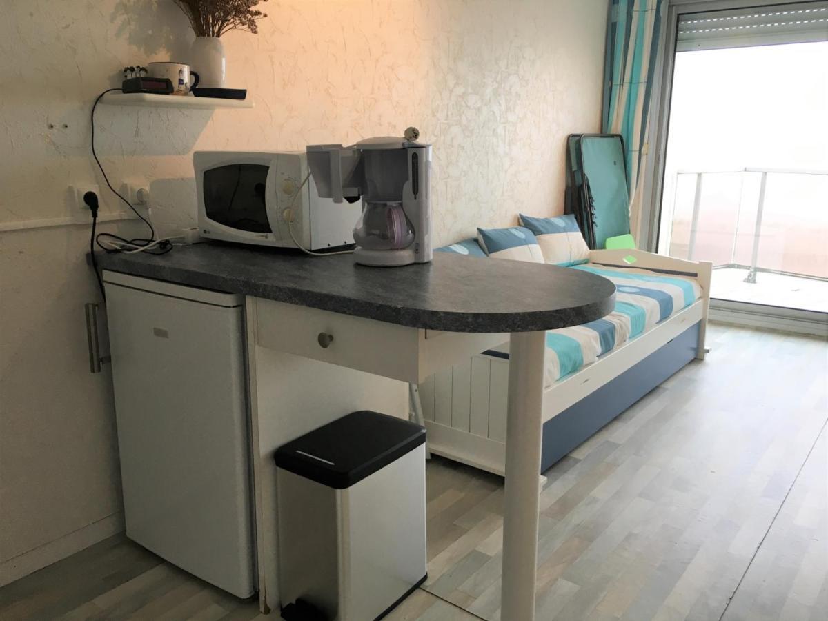 Fort-Mahon-Plage: Studio Balcon, Equipements Complets, Parking Prive - Fr-1-482-12 Buitenkant foto